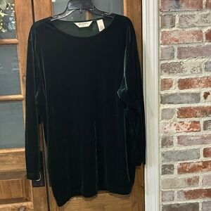 BECHAMEL Women's Plus Size 1X Green Velvet Top Tunic‎ Dark Feminine Vampirecore